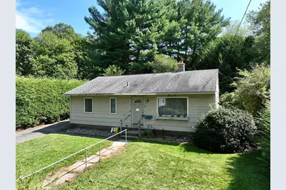 9 Pine Brook Curve, Northampton, MA 01060 - Photo 2