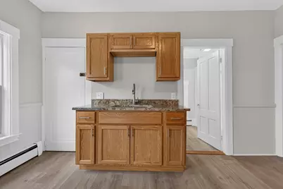 7 Concord St, Fitchburg, MA 01420 - Photo 10