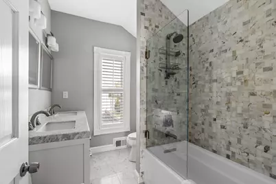 186 Temple St, Boston, MA 02132 - Photo 18
