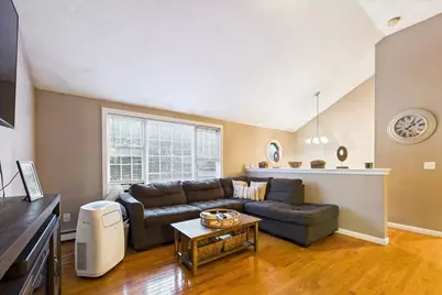 15 Old Center St, Middleborough, MA 02346 - Photo 14