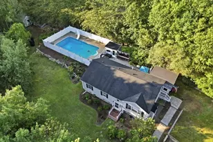15 Old Center St, Middleborough, MA 02346 - Photo 32