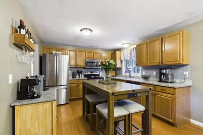 15 Old Center St, Middleborough, MA 02346 - Photo 6