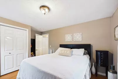 15 Old Center St, Middleborough, MA 02346 - Photo 18