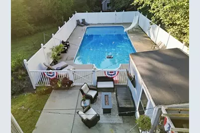 15 Old Center St, Middleborough, MA 02346 - Photo 4