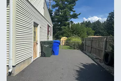 47 Thyme Ln, Springfield, MA 01129 - Photo 20