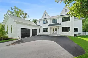 42 Bow Rd, Newton, MA 02459 - Photo 2