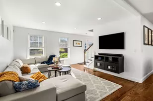 22 Overlook Dr, Danvers, MA 01923 - Photo 8