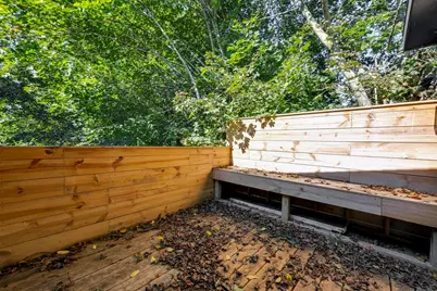 335 Salisbury St, Worcester, MA 01609 - Photo 24