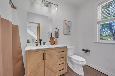 335 Salisbury St, Worcester, MA 01609 - Photo 6