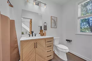 335 Salisbury St, Worcester, MA 01609 - Photo 6
