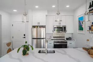 64 Alpine St, Boston, MA 02119 - Photo 8