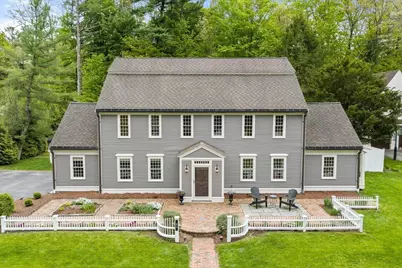 41 Longmeadow Road, Wellesley, MA 02482 - Photo 2