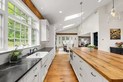 41 Longmeadow Road, Wellesley, MA 02482 - Photo 10