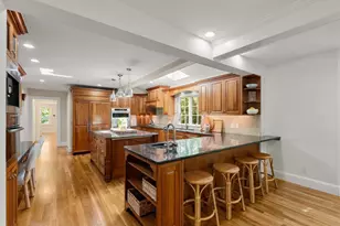 1 Kenilworth Cir, Wellesley, MA 02482 - Photo 10