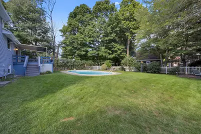 401 Cross St, Boylston, MA 01505 - Photo 28