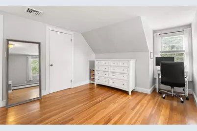 27 Mount Pleasant Ave, Holbrook, MA 02343 - Photo 16
