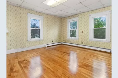 32 Vernon Street, Waltham, MA 02453 - Photo 10