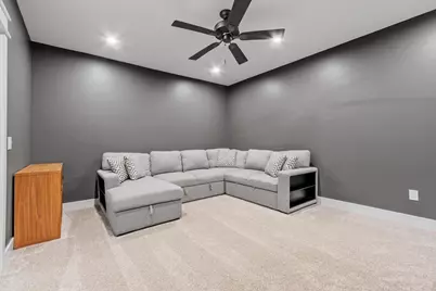837 New West Townsend Rd, Fitchburg, MA 01462 - Photo 30