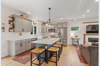 837 New West Townsend Rd, Fitchburg, MA 01462 - Photo 2