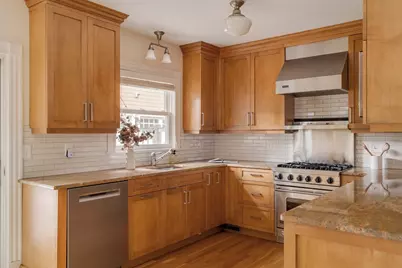 52 Hillsdale Road, Medford, MA 02155 - Photo 14