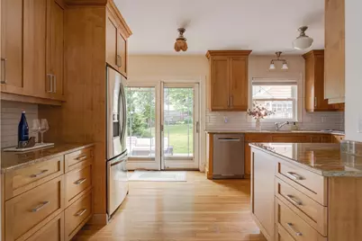 52 Hillsdale Road, Medford, MA 02155 - Photo 12