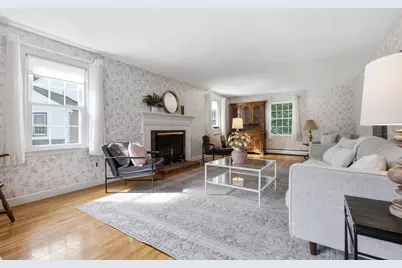 10 Red Gate Ln, Reading, MA 01867 - Photo 8