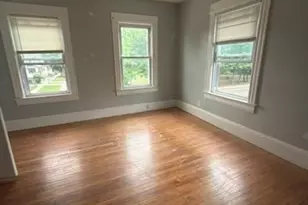335 Oakland St, Springfield, MA 01108 - Photo 6