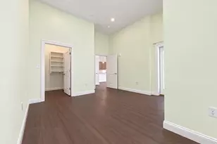 320 Middlesex Ave, Medford, MA 02155 - Photo 12