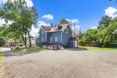 121 Bridge St, Beverly, MA 01915 - Photo 6