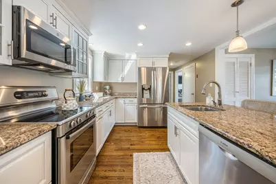 51 Hopkins Street, Reading, MA 01867 - Photo 30