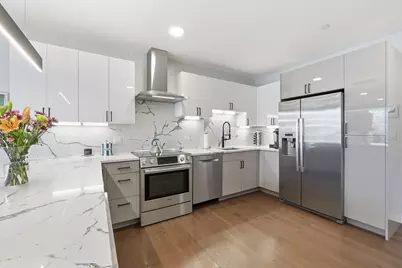 68 Los Angeles St #PH5, Newton, MA 02458 - Photo 2