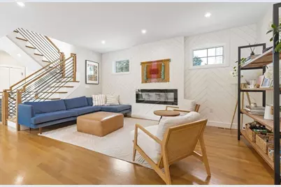 167 Chapel St #167, Newton, MA 02458 - Photo 6