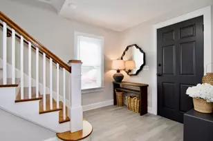 25 Webber St, Springfield, MA 01108 - Photo 6
