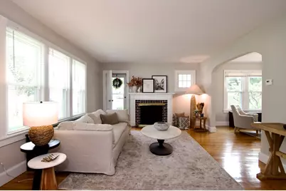 25 Webber St, Springfield, MA 01108 - Photo 8