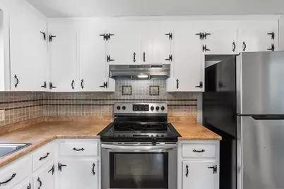 15 Dawes St, Blackstone, MA 01504 - Photo 8