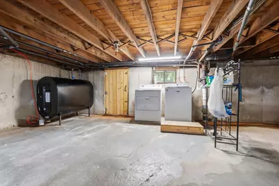 11 Grover St, Beverly, MA 01915 - Photo 32