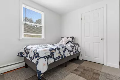 11 Grover St, Beverly, MA 01915 - Photo 16