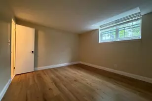 140 Lake Shore Rd, Boston, MA 02135 - Photo 10