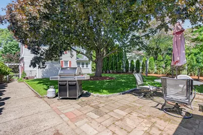 33 Underwood St, Belmont, MA 02478 - Photo 10