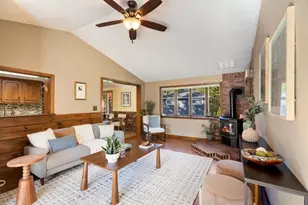 12 Carpenter Rd, Lynnfield, MA 01940 - Photo 10