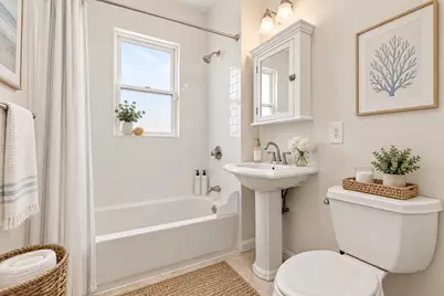 80 Harbor View St #2, Boston, MA 02125 - Photo 10