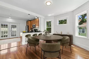 80 Harbor View St, Boston, MA 02125 - Photo 2
