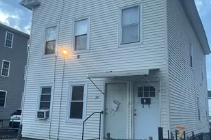 24 Newbury St, Worcester, MA 01609 - Photo 2