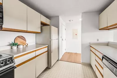 1 Adams St #706, Quincy, MA 02169 - Photo 8