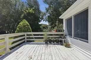 92 Applewood Dr, Marlborough, MA 01752 - Photo 36