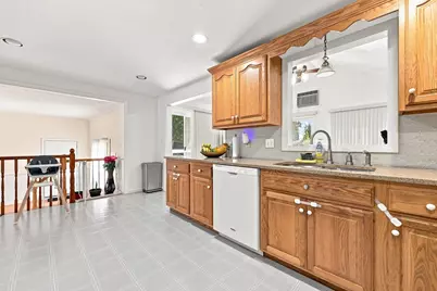 92 Applewood Drive, Marlborough, MA 01752 - Photo 8
