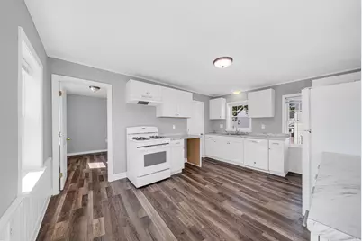 147 High St, Danvers, MA 01923 - Photo 18
