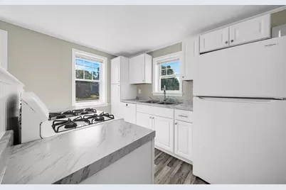 147 High St, Danvers, MA 01923 - Photo 8