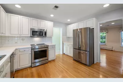 14 Powder House Cir, Needham, MA 02492 - Photo 12