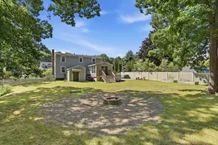 60 Bellflower Rd, Billerica, MA 01821 - Photo 4